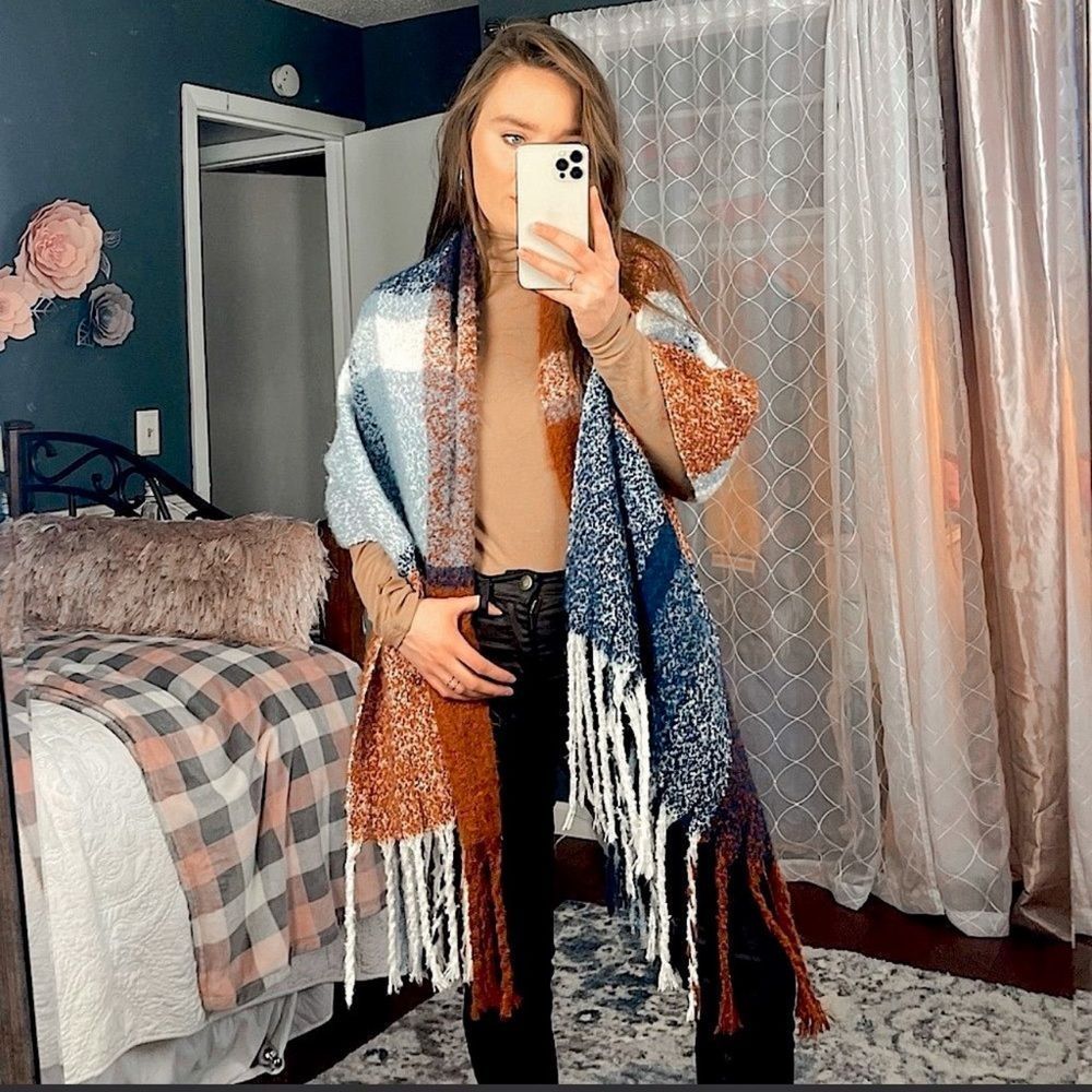 NWOT MIXIT plaid oversized scarf
